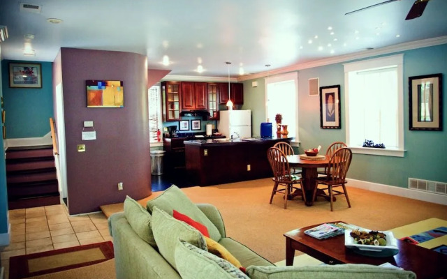 Inn on Crescent Lake Bed and Breakfast