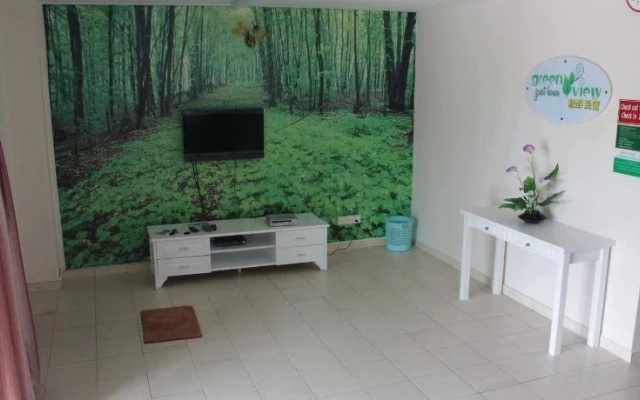 Green View Guest House