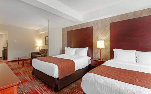 Best Western Plus Muskoka Inn