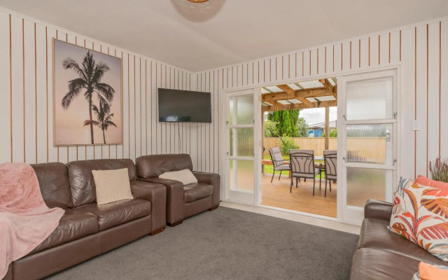 Bluebell - Whitianga Holiday Home