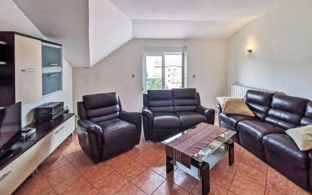 Amazing Apartment in Kastav With Wifi and 3 Bedrooms