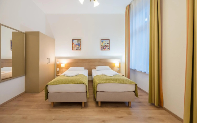 Siam Piman Hotel