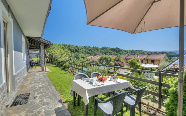 Zio Enry Garden Orta Lake
