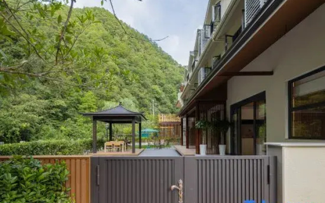 Shanfeng Yinxi Homestay (Muyu Town)