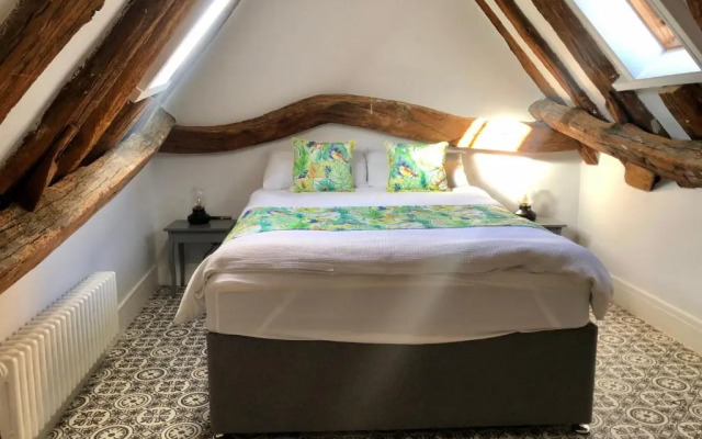 3 The Olde Barn Apartments