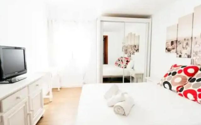 Central 2bedroom 200m From Beach