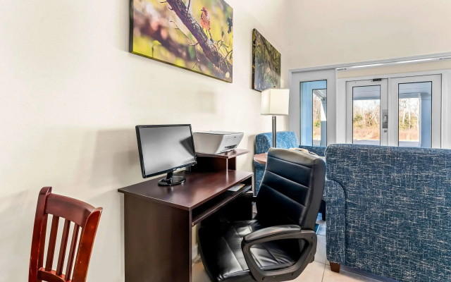 Quality Inn Eastman