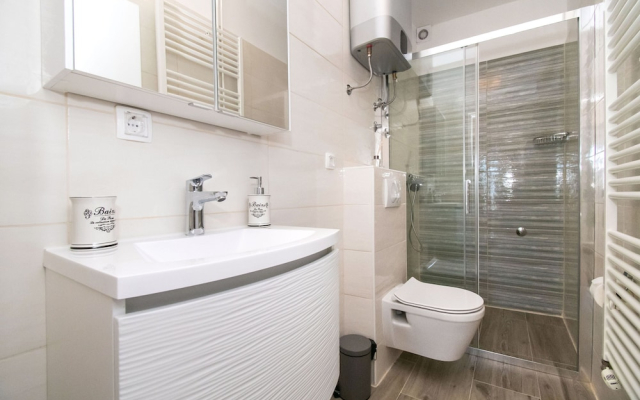 Apartments Rada