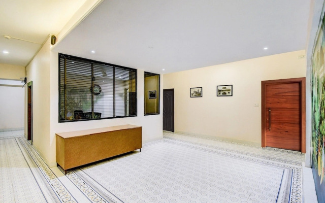 Townhouse Chandpole Metro Station 2