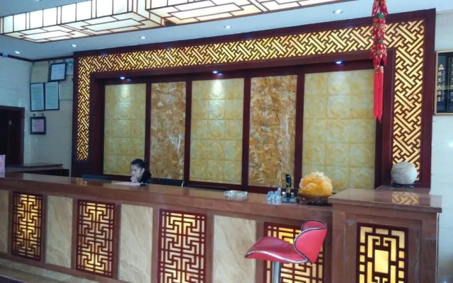 Tengyi Hotel(昆明腾翼大酒店(省肿瘤医院梁家河地铁站店))