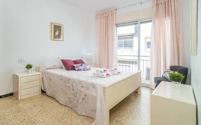 Apartment in Roses Near Sandy Beach