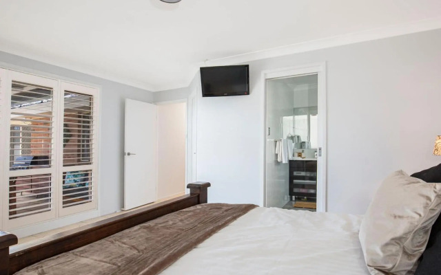 Coastaway I Pet Friendly I 3 Min Walk to Beach