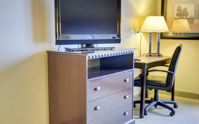 Comfort Inn & Suites of Russellville