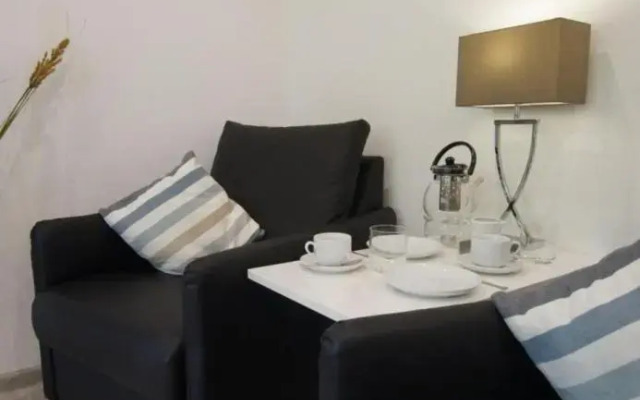 Iris 8 - Ruhige Souterrain-Wohnung in der Friesenstraße