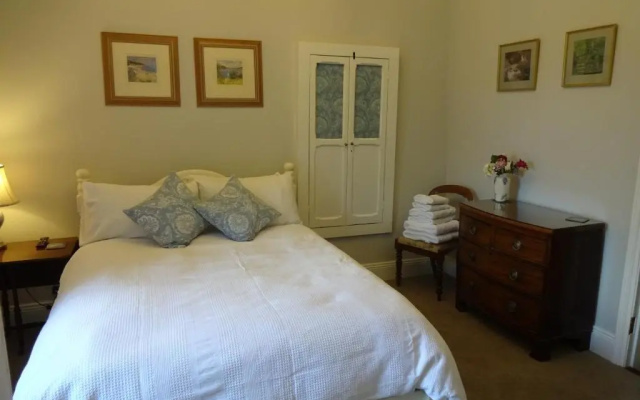 Riverbank House Bed and Breakfast Innishannon