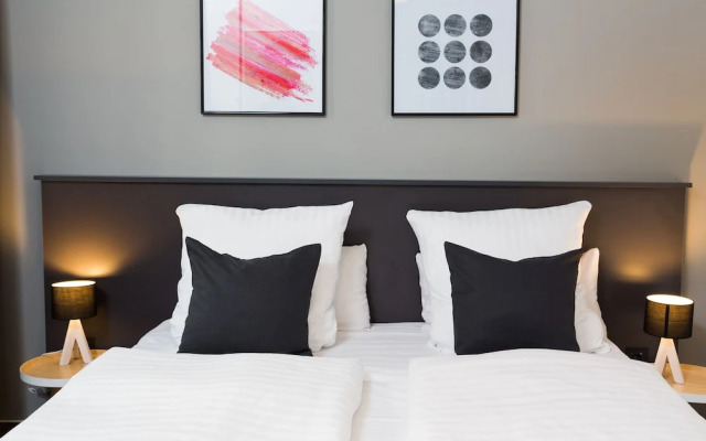 Upper Westside - 3 Bedroom Interior Designed Apartment by BENSIMON apartments