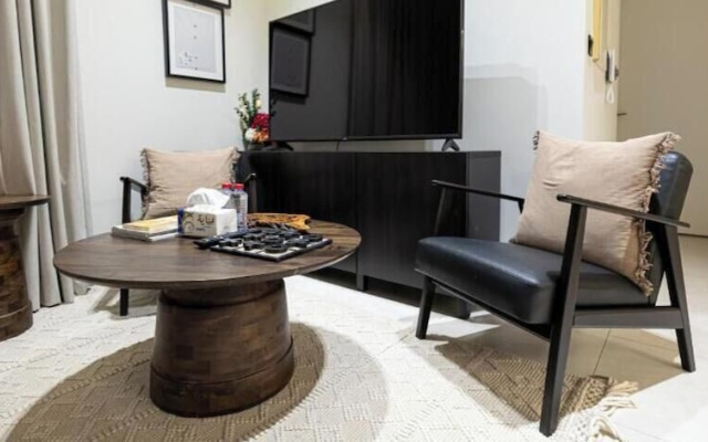 Royal Two Bedroom with Private Terrace