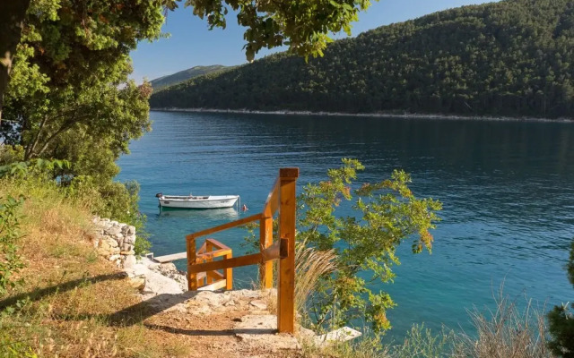 Vlastelini II Duga Luka