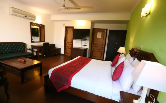 Hotel Ambica Palace