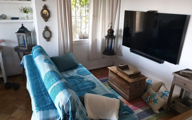 Coastal Villa Near Beaches