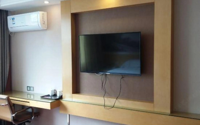Companion Departure Hotel