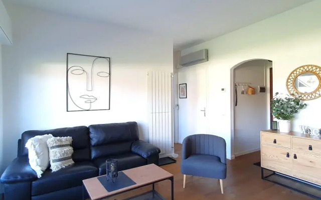 Holiday Home by Lake Maggiore With Balcony