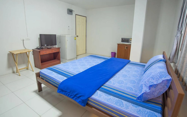 Poon Sook Apartment