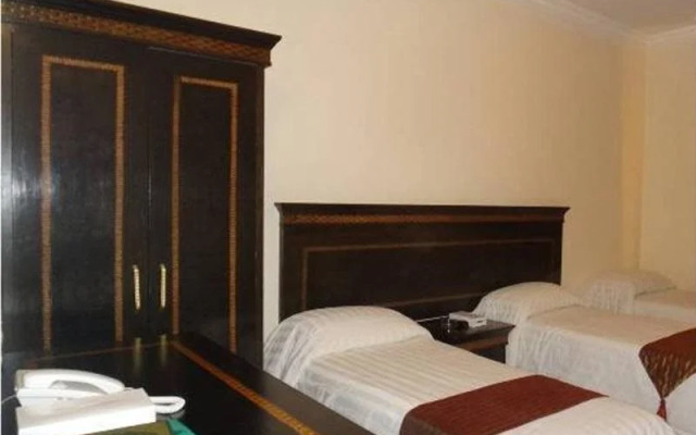 Zahra White Palace Hotel