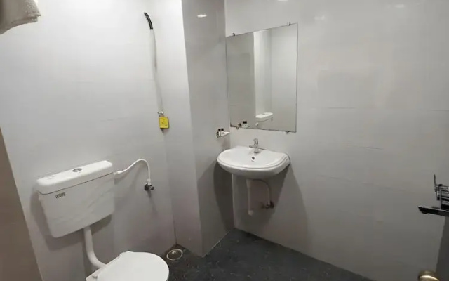 Hotel Grand Residency