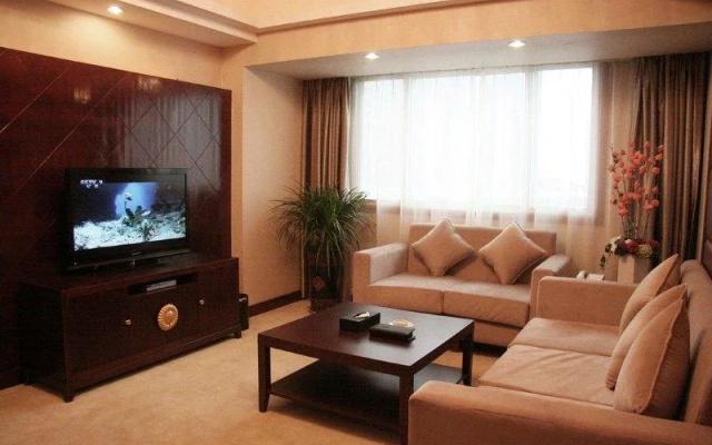 Huatong Hotel