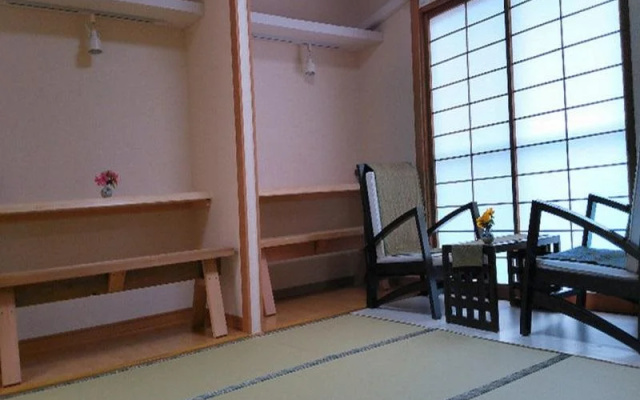 Isuzu Guest House