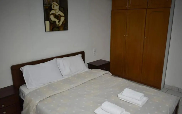Stefanos Apartment