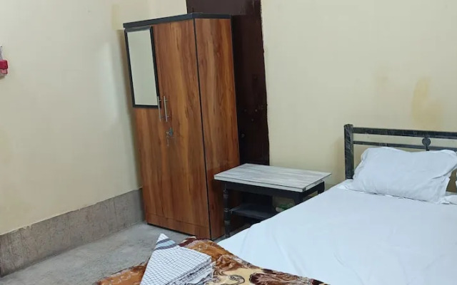 Balaji Guest House