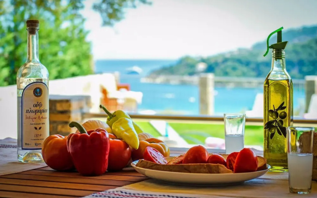 Villa Tireda Pool and Whirlpool
