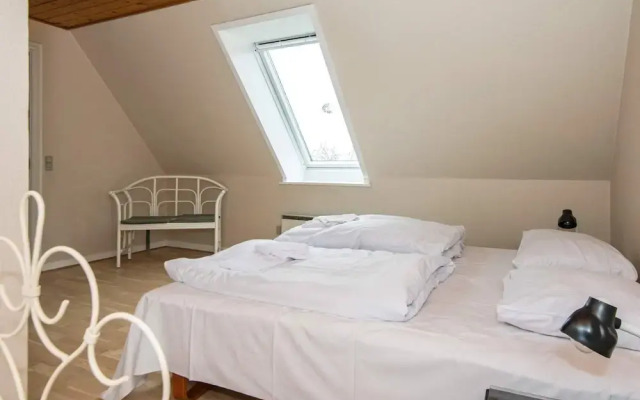 12 Person Holiday Home in Hojer