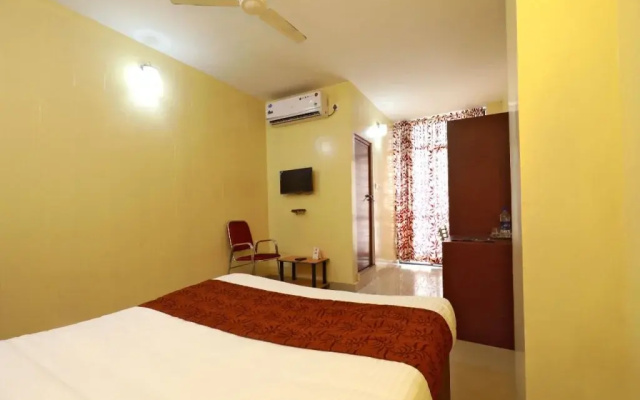 OYO 6725 Palm Inn