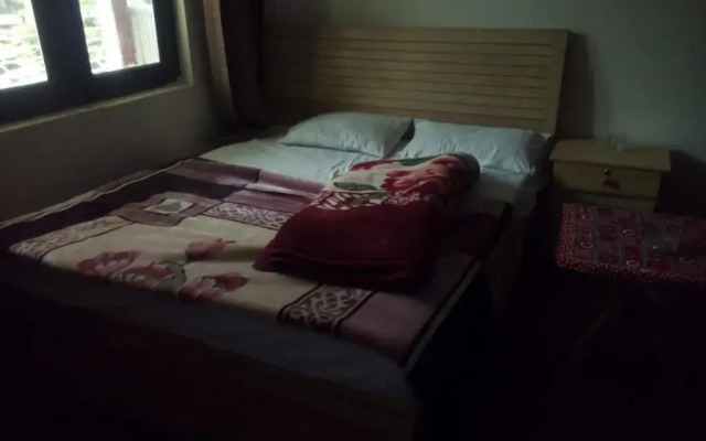 Abbott Hills Guest House