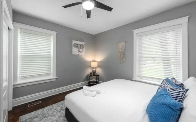 Trendy 1br in Garden District