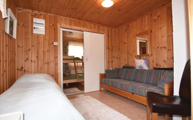 Amazing Home in Hammarö With 2 Bedrooms