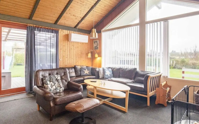Fabulous Holiday Home in Vinderup near Sea