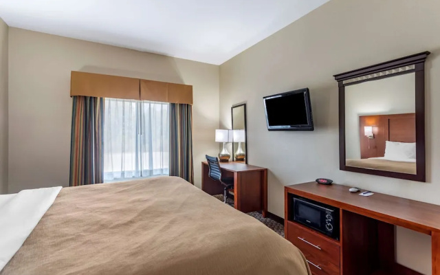 Days Inn & Suites Carbondale