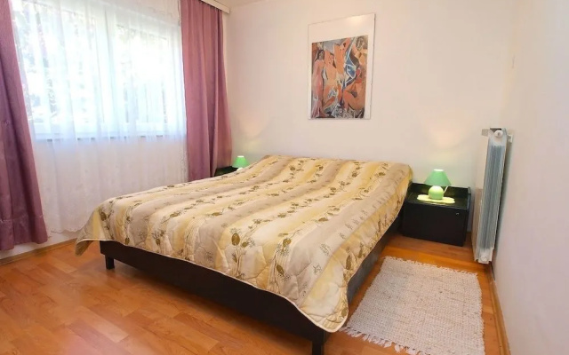 Apartment 1410