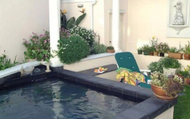 Avanti Guest House
