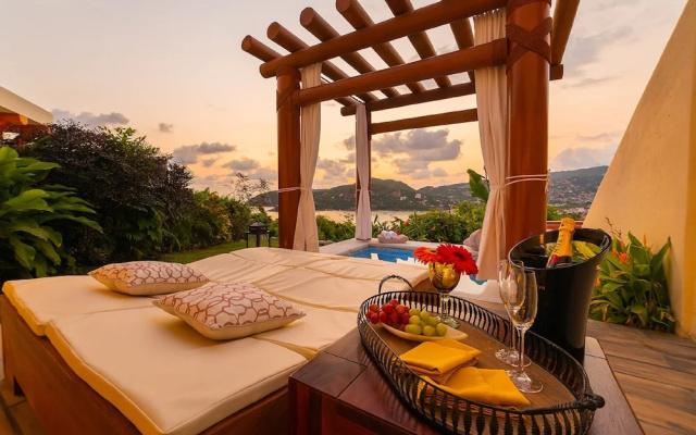 Tentaciones Hotel & Lounge Pool - Adults Only