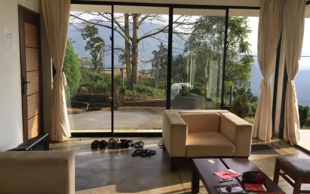 The View at Glenloch - Home Stay