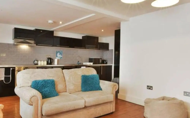 Host Stay Victoria Gardens