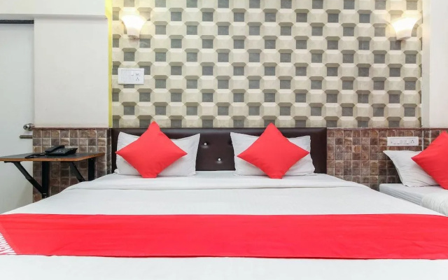 Oyo 29350 Krupa Lodging