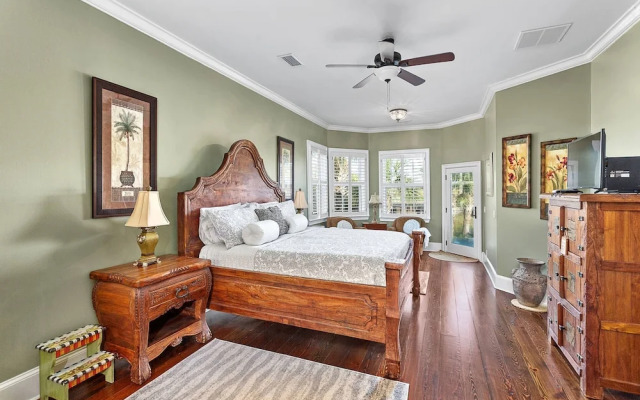 2309 Ocean Road by Hodnett Cooper