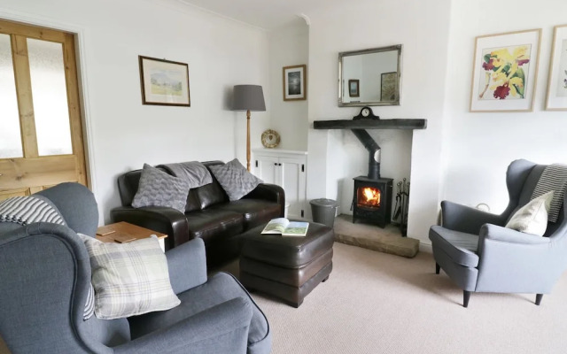 3 Overlands, Settle