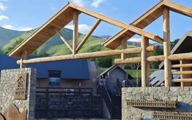 Hemu Sanbaisuo Homestay (Hemu)